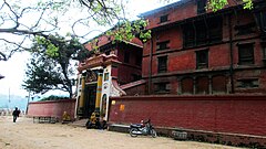 Ĉefa pordego de Guhyeshwari Temple