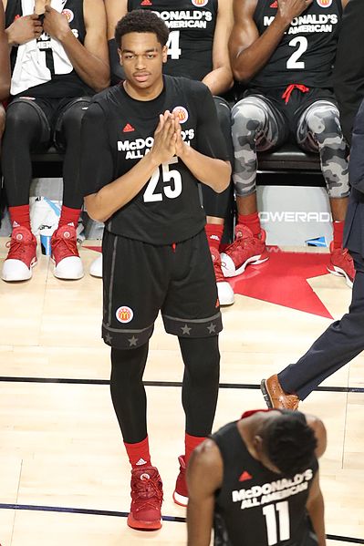 File:20170329 MCDAAG P. J. Washington Jr. listens to Kevin Knox II.jpg