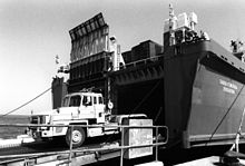 Scammell Commander 6×4 tractor unloads in the Persian Gulf during Operation Desert Shield