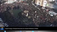 Archivo: Imágenes aéreas de la procesión fúnebre del general Soleiman en Teherán 13981016000475.webm