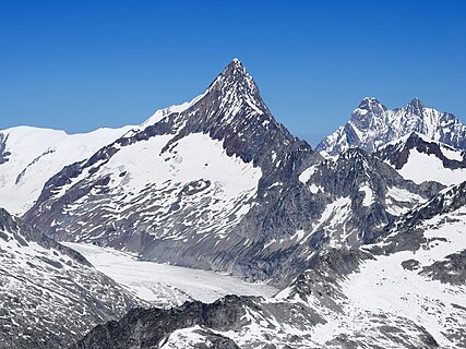 Aerial image of Finsteraarhorn (view from the south)