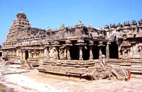 Airavateswarar temple.png