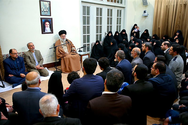 File:Ali Khamenei's weekly meetings with families of martyrs - Jan 2, 2018 (13961012 0938620).jpg