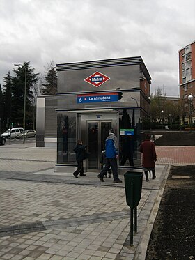 La Almudena (Madrid metrosu) makalesinin açıklayıcı görüntüsü