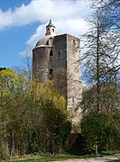 Le donjon du château.