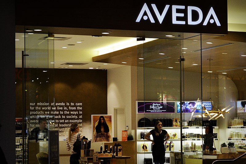 File:Aveda store in Toronto.jpg