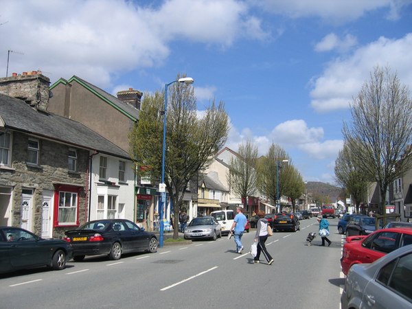 The A494 through the centre of Bala, Gwynedd.