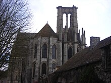 File:Basilique_Saint-Mathurin,_Larchant,_France.jpg