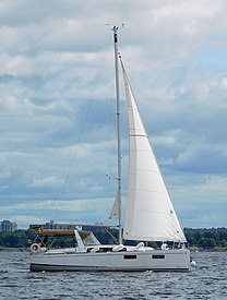 Beneteau Oceanis 35.1 sailboat 5489.jpg