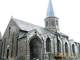 Besse-et-Saint-Anastaise - Eglise Saint-André -1.jpg