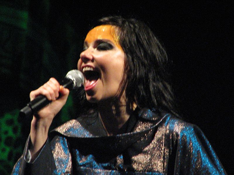 File:Björk @deer lake park 2.jpg