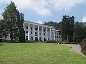 From 1933 to 1941, Black Mountain College was located at the YMCA Blue Ridge Assembly. Blue Ridge Assembly Robert E Lee Hall.jpg