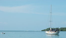 Een zeilboot in de buurt van Bocas del Toro