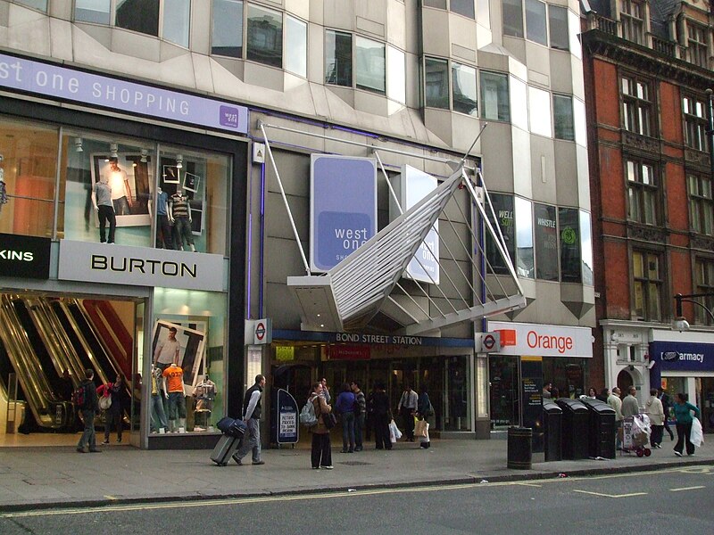 File:Bond Street stn entrance Oxford St.JPG