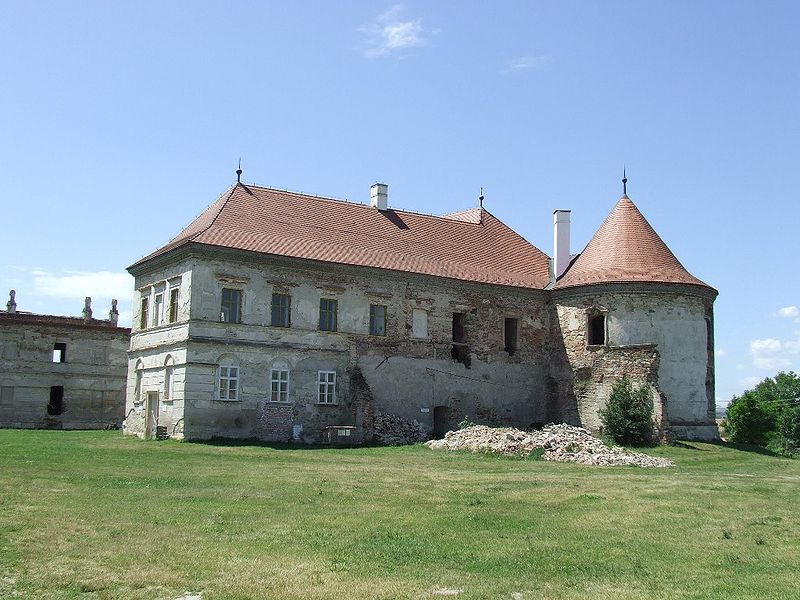 File:Bontida Banffy Castle 01.JPG