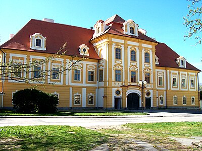 Monastère de Borovany : la façade.