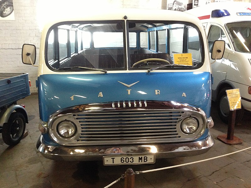 File:Bratislava Transport Museum - Tatra 603 MB.jpg