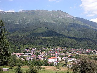 <span class="mw-page-title-main">Breginj</span> Place in Slovenian Littoral, Slovenia