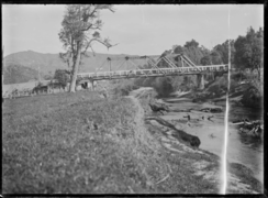 Pont sur la Motu vers 1920.