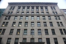 Limestone facade on the third to eighth stories Brooklyn Heights May 2023 104.jpg