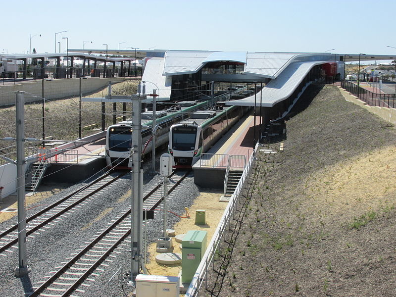 File:Butler stn from blvd bridge 2014-09-16.jpg