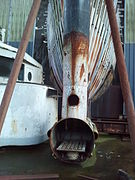 La Calypso, intérieur du bulbe d'étrave à Concarneau.