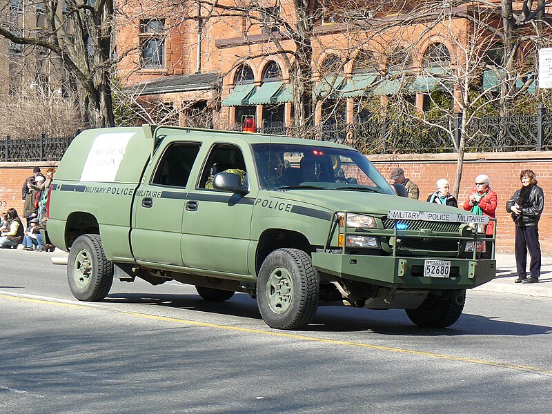 File:Canadian Forces Military Police Chevrolet SUV.jpg