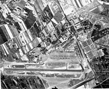 Aerial photograph of RAF Station Celle during the Berlin Airlift Celle aerial 1949.jpg