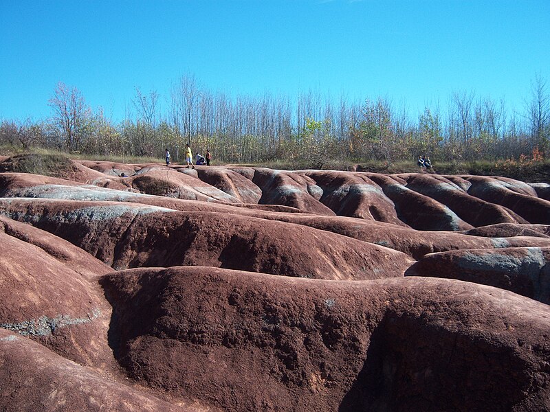 File:Cheltenham Badlands,,.jpg