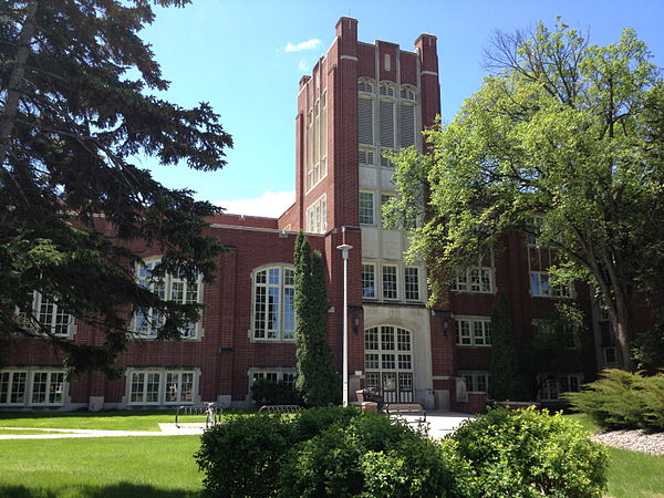 Image: Chester Fritz Library summer