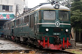 1972: China becomes an important customer for Electroputere, when it orders 284 locomotives based on the LDE 2100 design, known as the ND2.