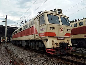 Cina Kereta api SS7B 0002 20180526 01.jpg