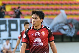 <span class="mw-page-title-main">Chumpol Bua-ngam</span> Thai footballer