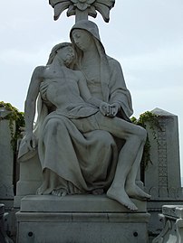 Monument à la famille Purpan, Pietà, cimetière de Loyasse.