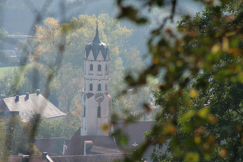 File:Dinkelscherben Kirchturm.JPG