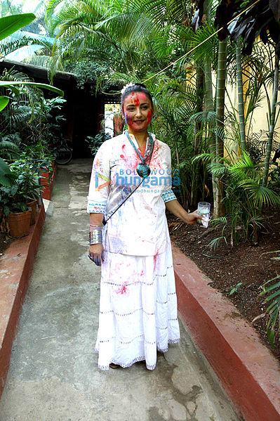 File:DivyaDutta3.jpg