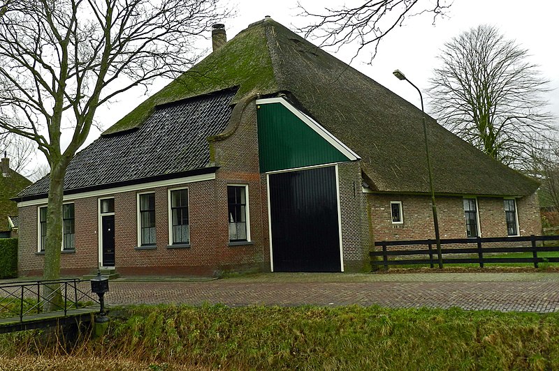 File:Dorpsweg K 81 Stolphoeve 10-1-12 .1.JPG