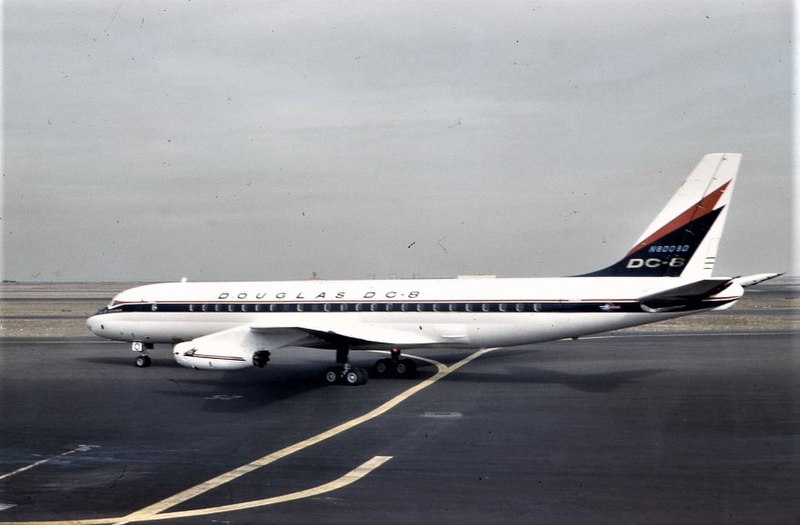 File:Douglas DC-8 N80080.jpg