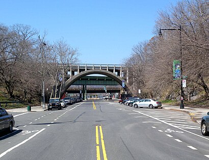 How to get to Dyckman Street with public transit - About the place