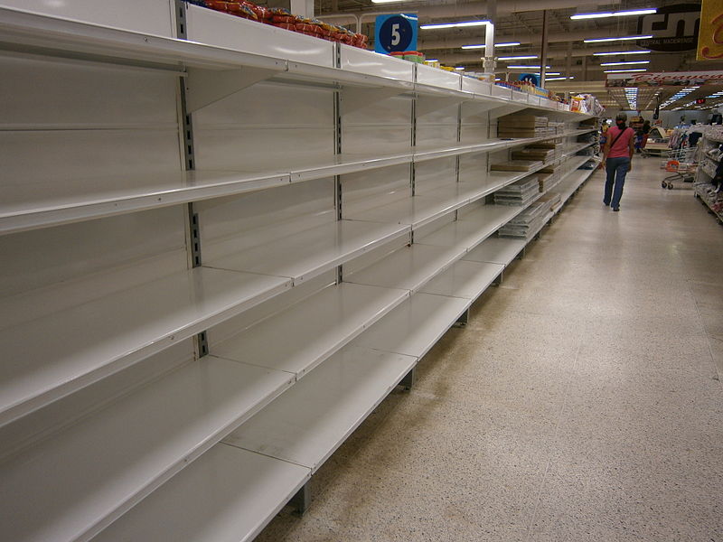 File:Escasez en Venezuela, Central Madeirense 8.JPG