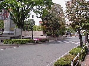 深谷駅: 歴史, 駅構造, 利用状況