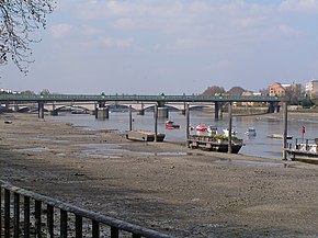 FulhamRailwayBridge.jpg