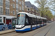 Tramlijn 5 met 15G-tram in de Beethovenstraat; april 2021.