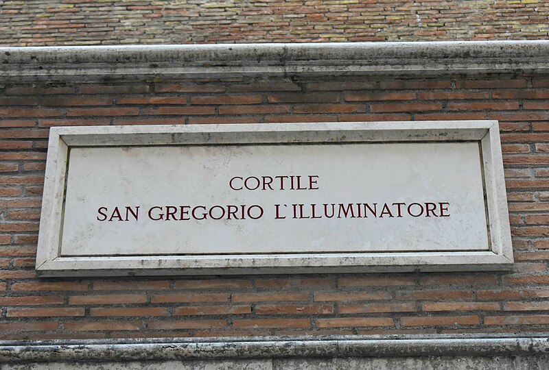 File:Gregory the Illuminator, of Armenia courtyard, St. Peter's Basilica, Rome, Vatican.jpg