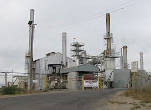 Main entrance to Greka Refinery, Santa Maria, California GrekaRefineryMainGate.jpg