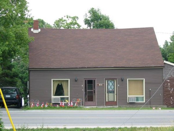 Hawley House, oldest house in Ontario, c. 1785