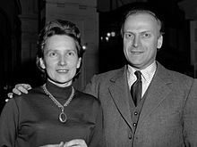 Hepsyba va Yehudi Menuhin (1963) .jpg