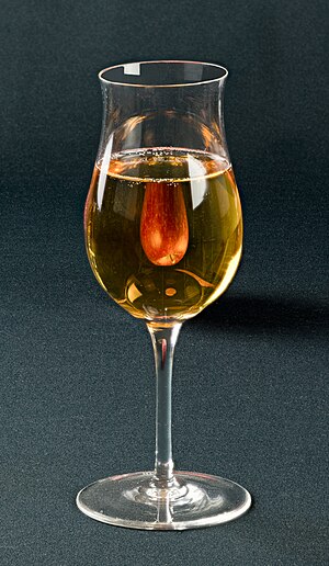 Hoila-Cider from Zingerle, Bolzano, South Tyrol 0633.jpg