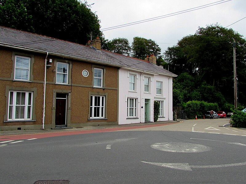 File:Houses alongside the A475 in Adpar, Ceredigion - geograph.org.uk - 6233230.jpg