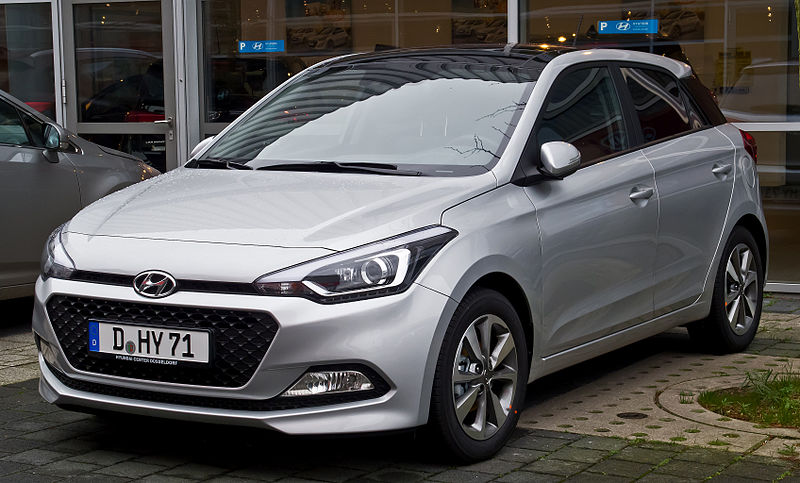 File:Hyundai i20 Trend (II) – Frontansicht, 21. Dezember 2014, Düsseldorf.jpg